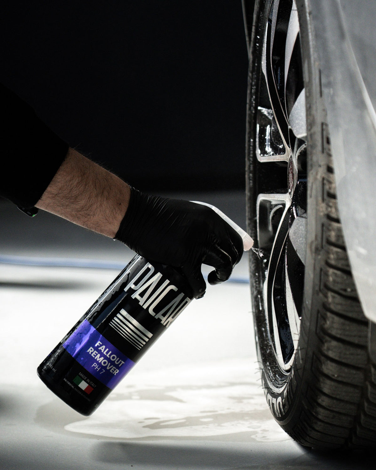 PAICAR Fallout Remover nanoszony na felgę, zdjęcie producenta